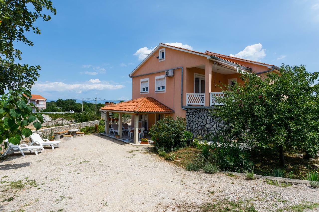 Apartman Dobrila Vrh  Luaran gambar