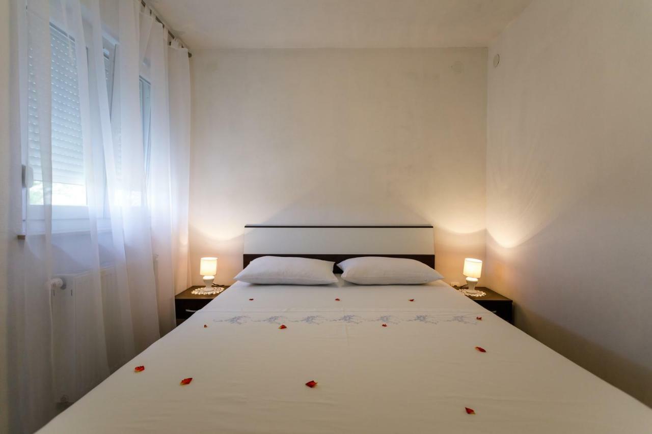 Apartman Dobrila Vrh  Luaran gambar