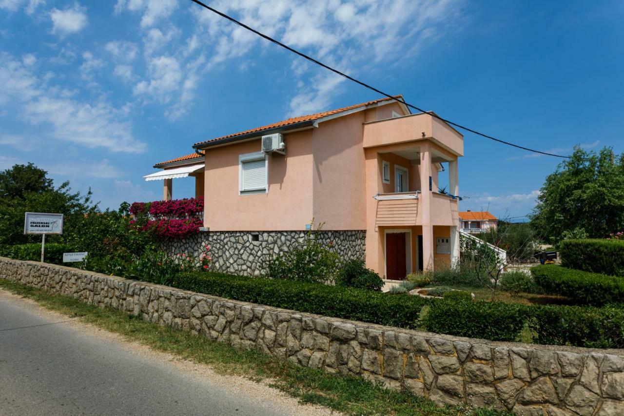 Apartman Dobrila Vrh  Luaran gambar