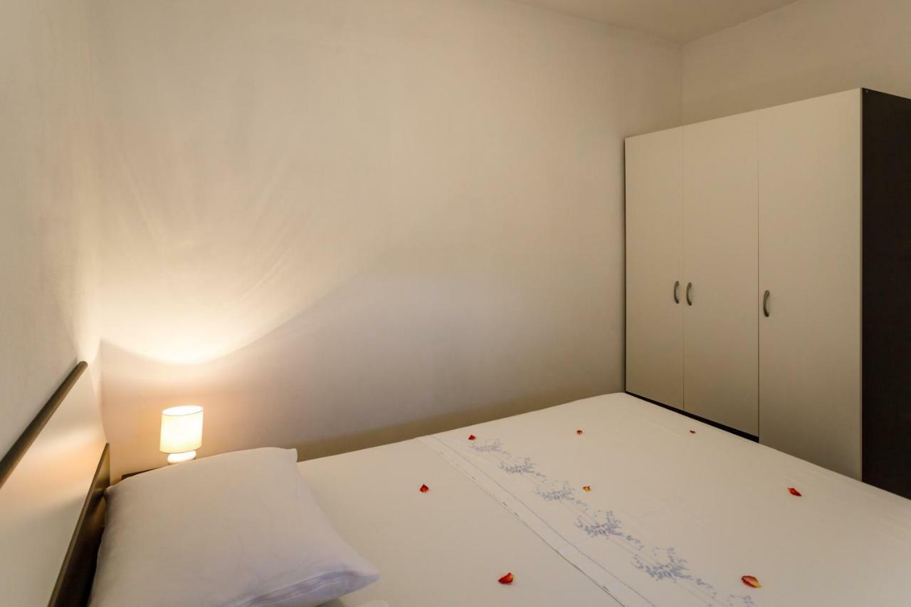 Apartman Dobrila Vrh  Luaran gambar