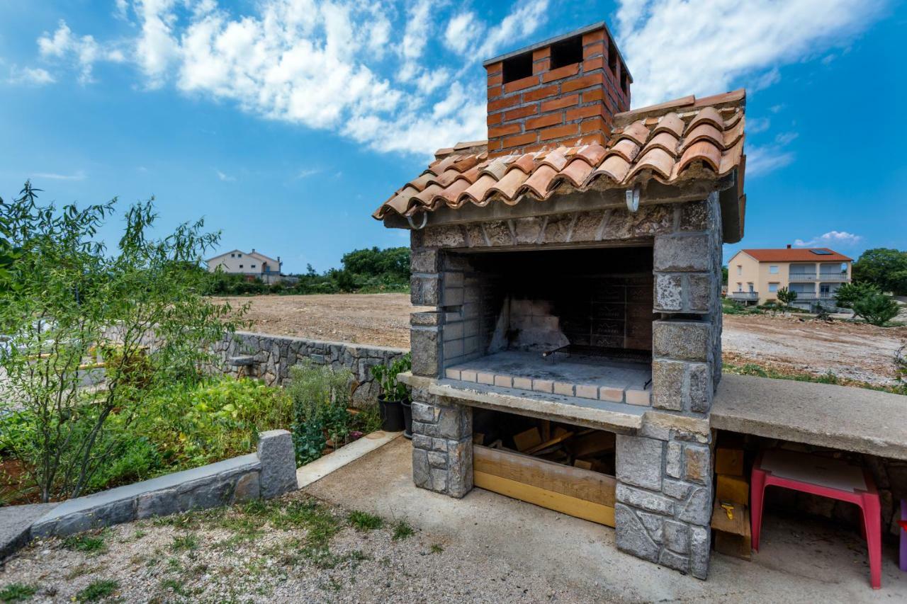 Apartman Dobrila Vrh  Luaran gambar