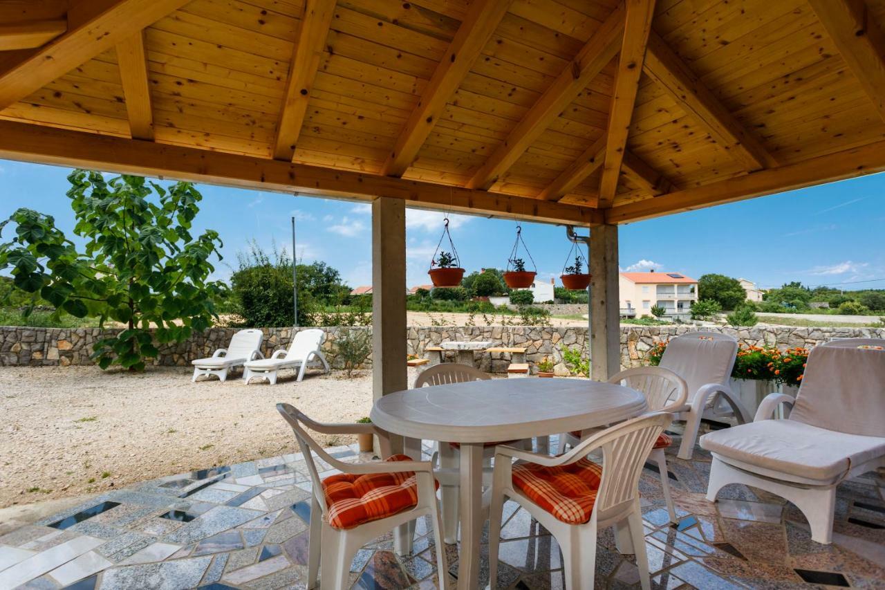 Apartman Dobrila Vrh  Luaran gambar